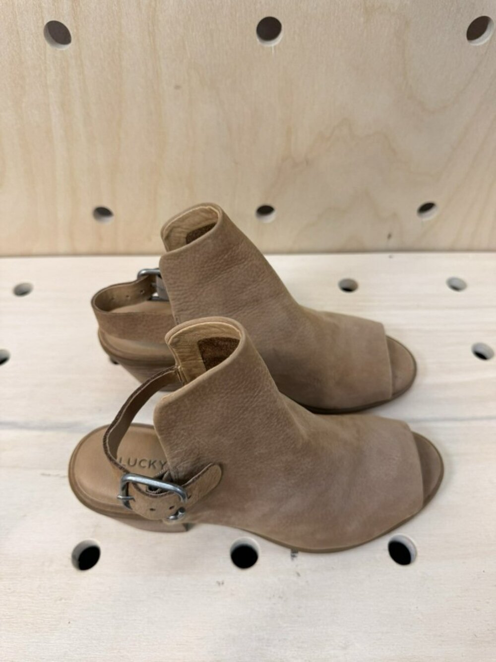 Lucky Brand Sesame Bray Heel Open Toe Leather Boho Tan Heels Size 7 EU 37 $119 - Picture 5 of 12